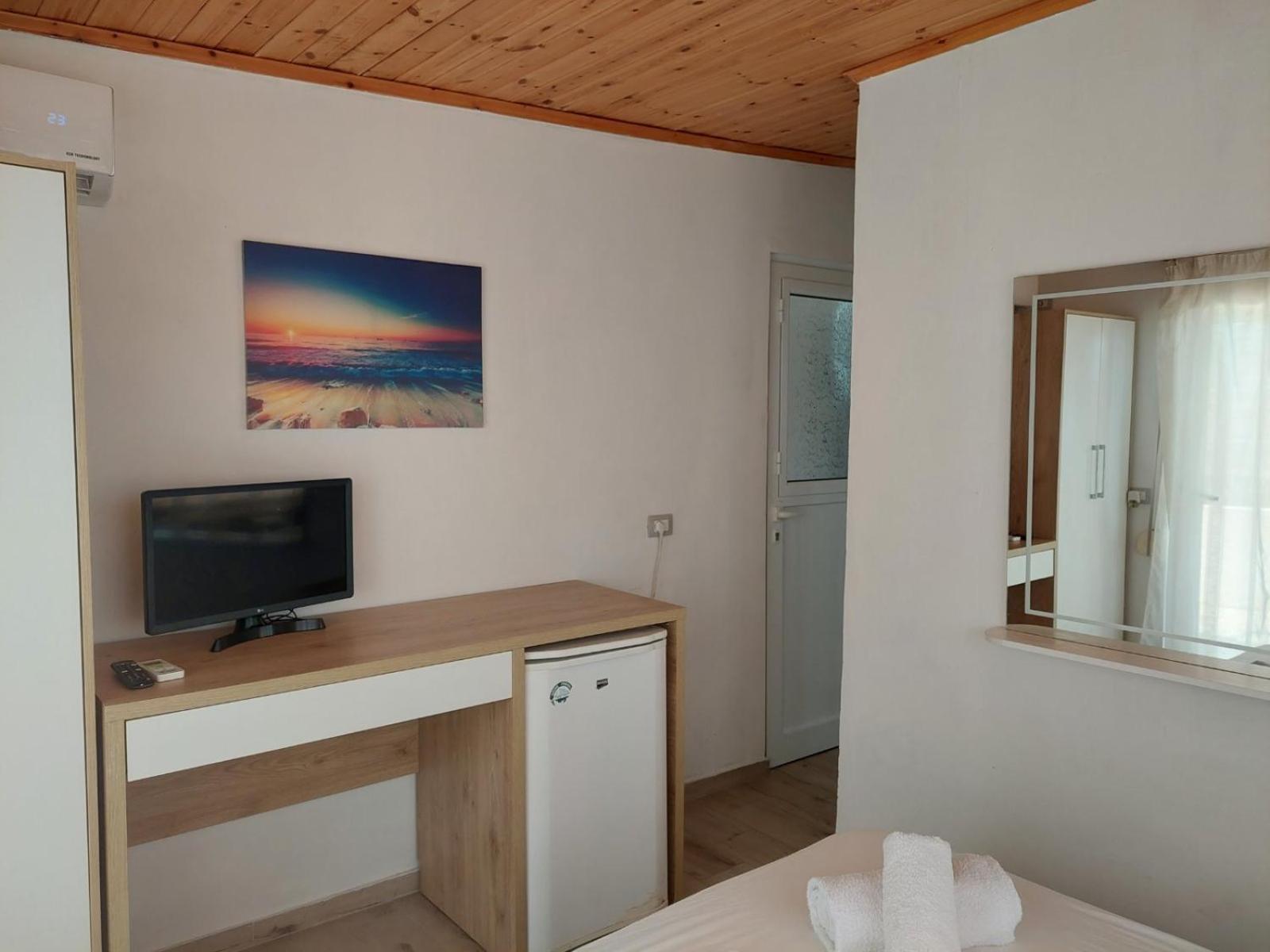 Qeparo Antonio Rooms 외부 사진