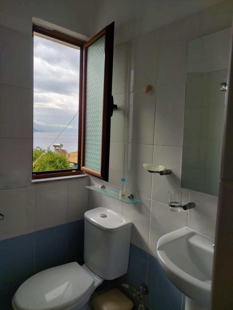 Qeparo Antonio Rooms 외부 사진